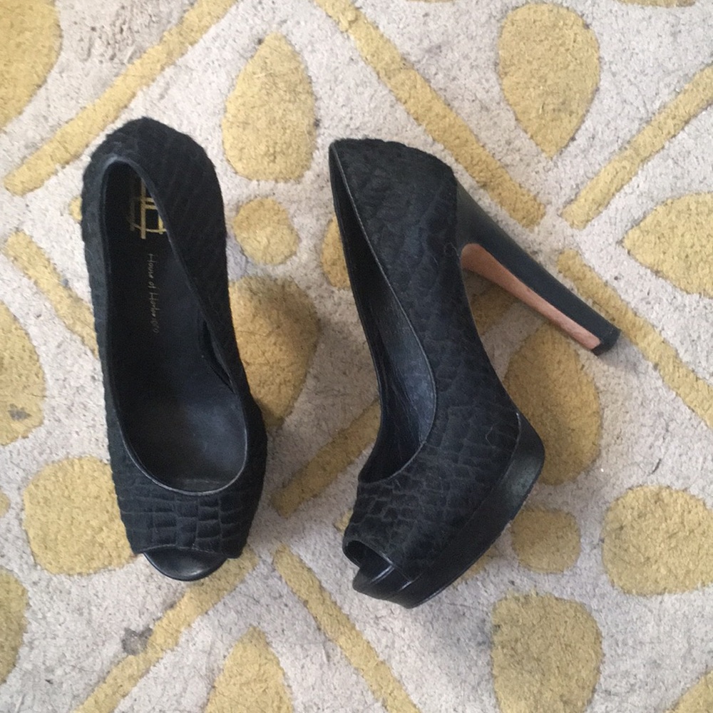 Black fur heels